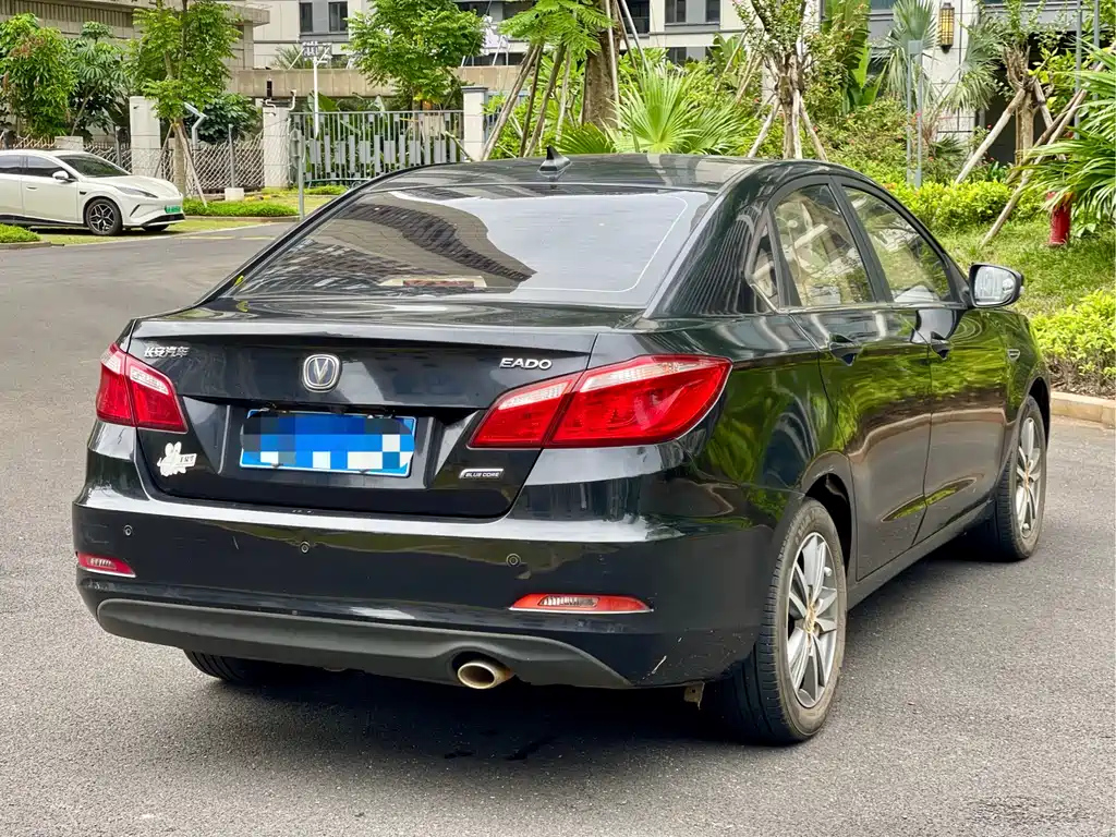 CHANGAN EADO 2016