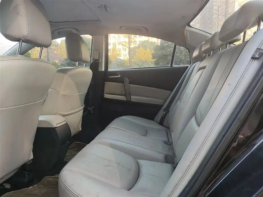 MAZDA MAZDA6 2010