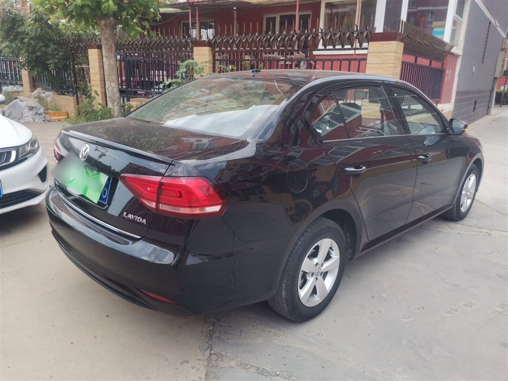VOLKSWAGEN LAVIDA 2019