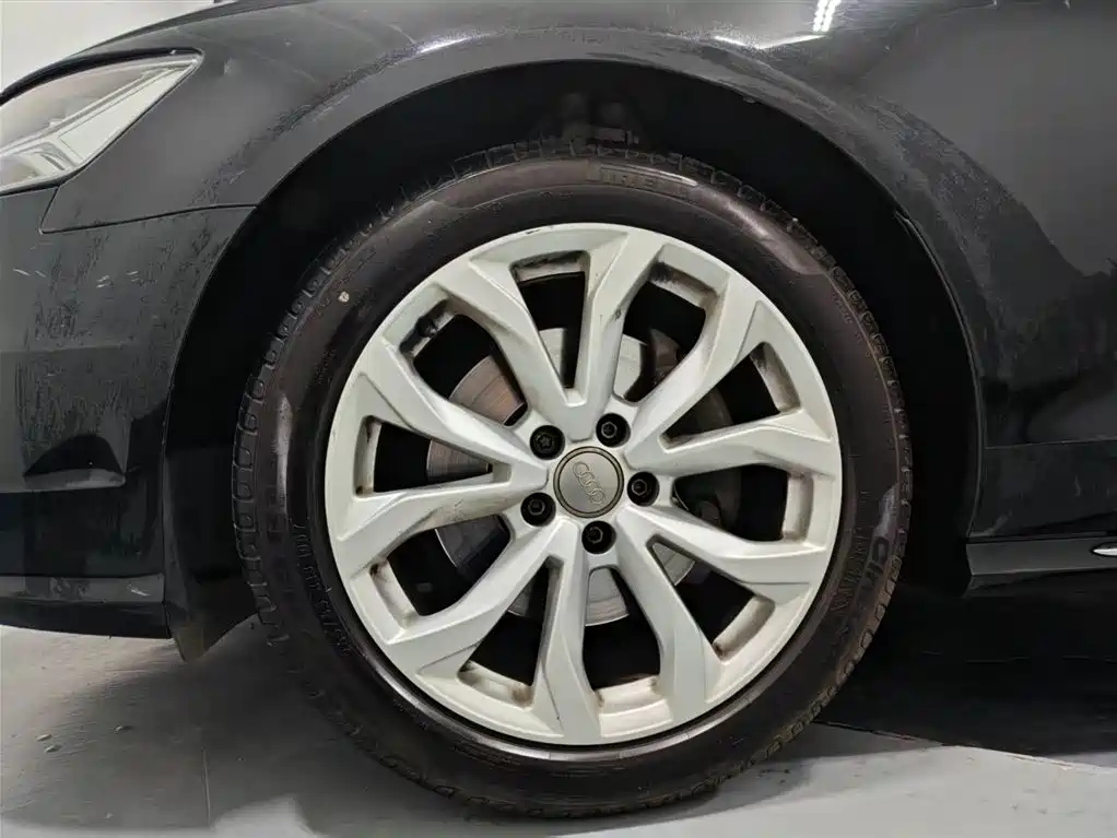 AUDI A6L 2018