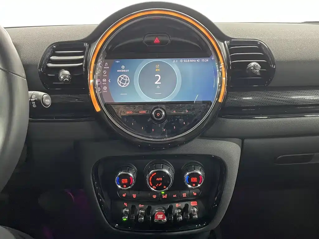 MINI CLUBMAN 2022