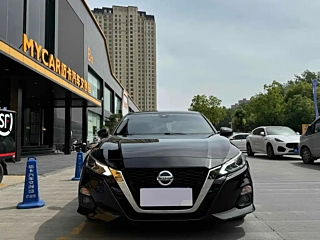 NISSAN TEANA 2019