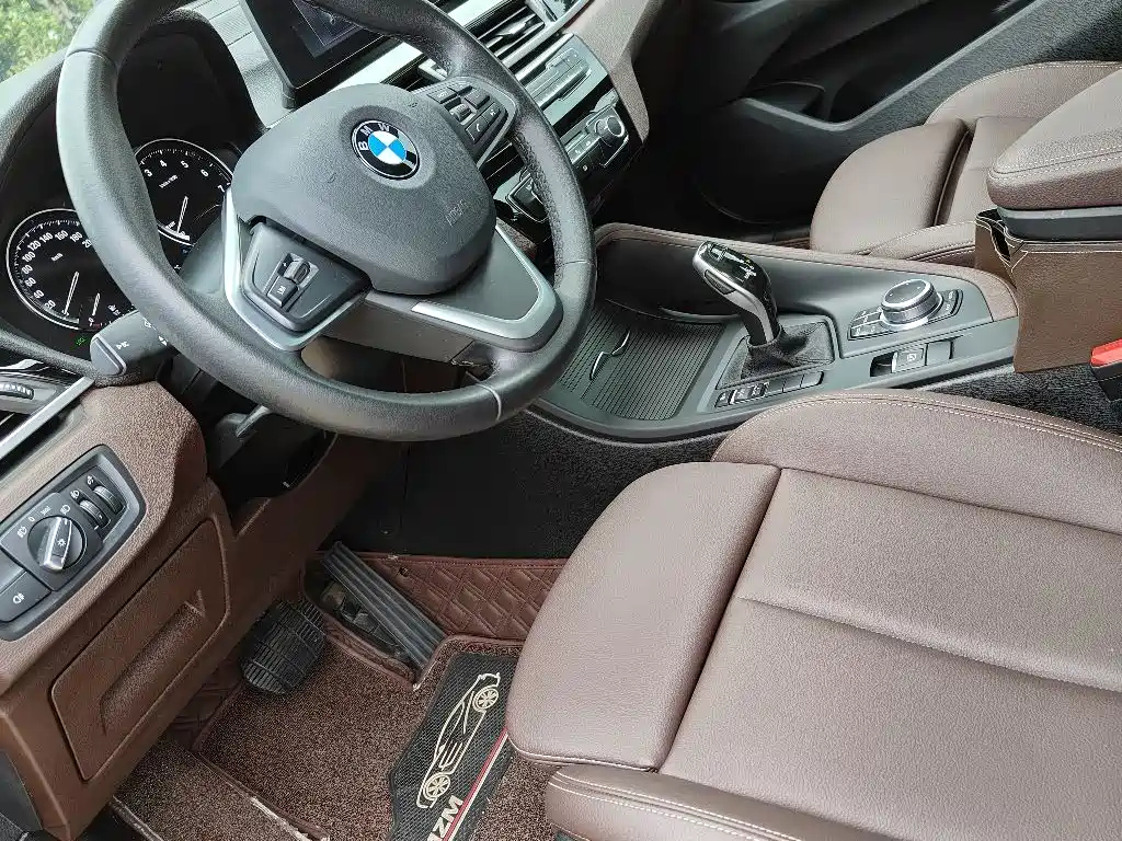 BMW X1 2021