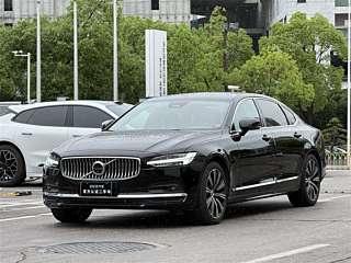 Заказать VOLVO S90