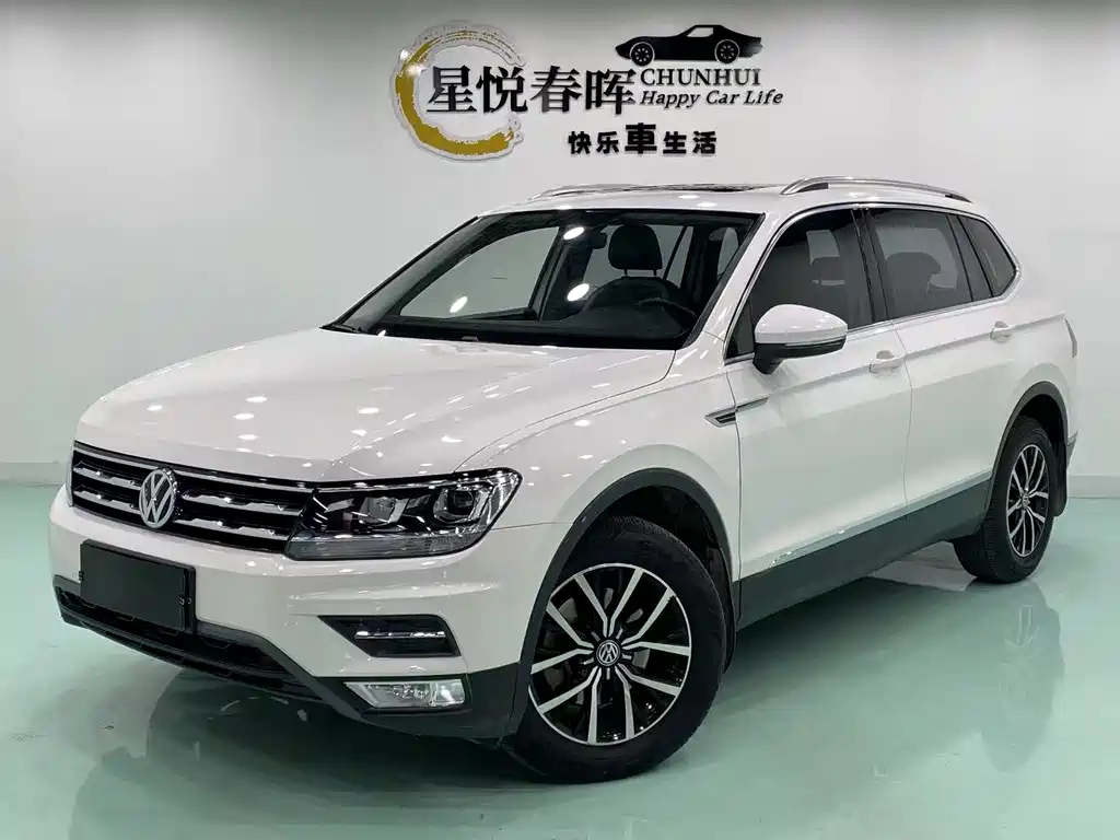VOLKSWAGEN TIGUAN L 2017