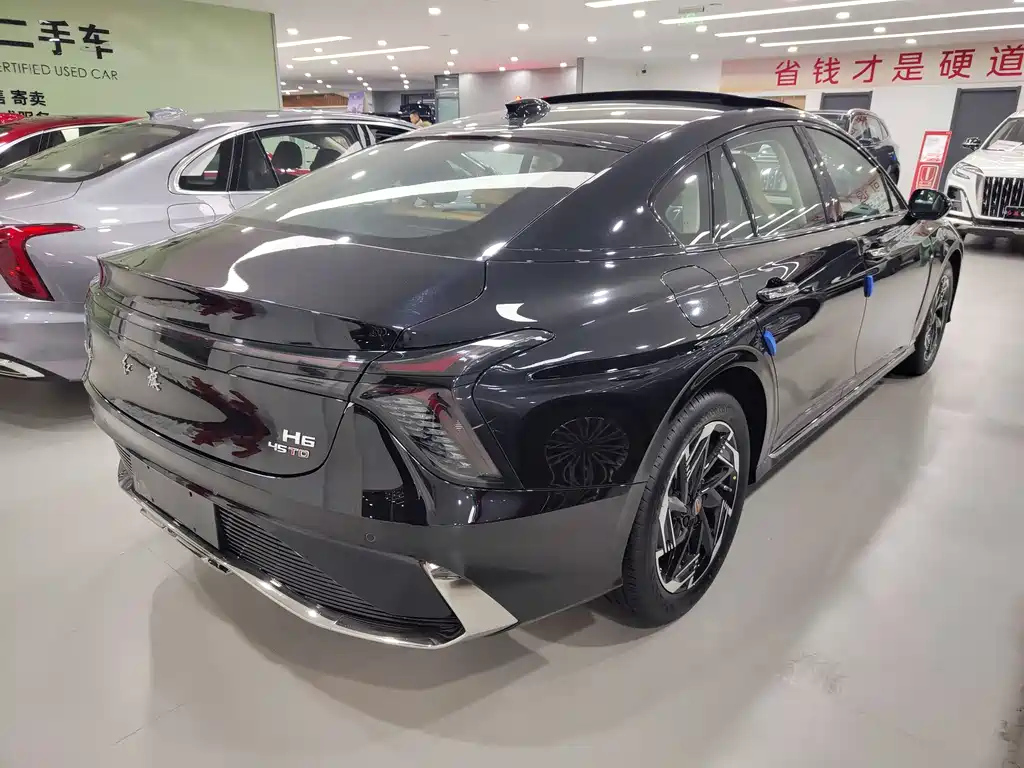 HONGQI H6 2023