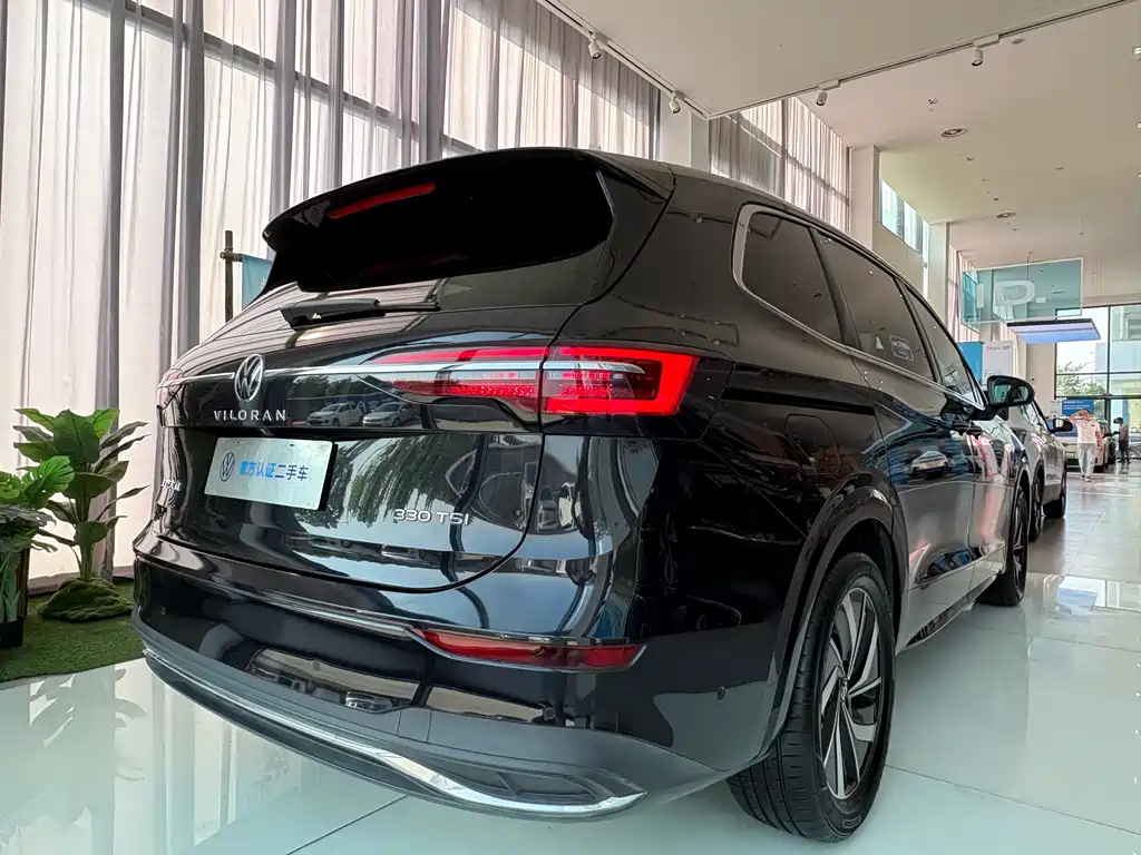 VOLKSWAGEN VILORAN 2024