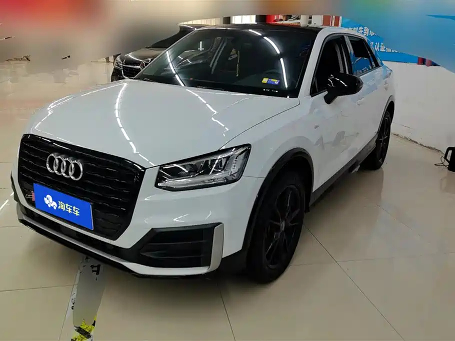 AUDI Q2L 2020