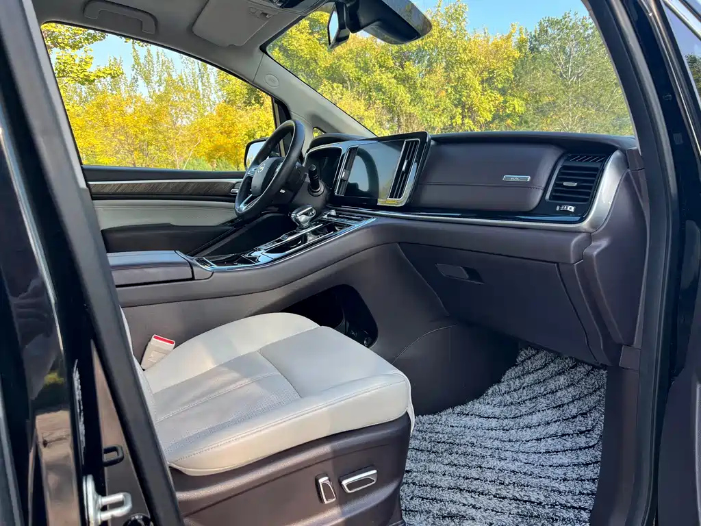 TRUMPCHI M8 2021