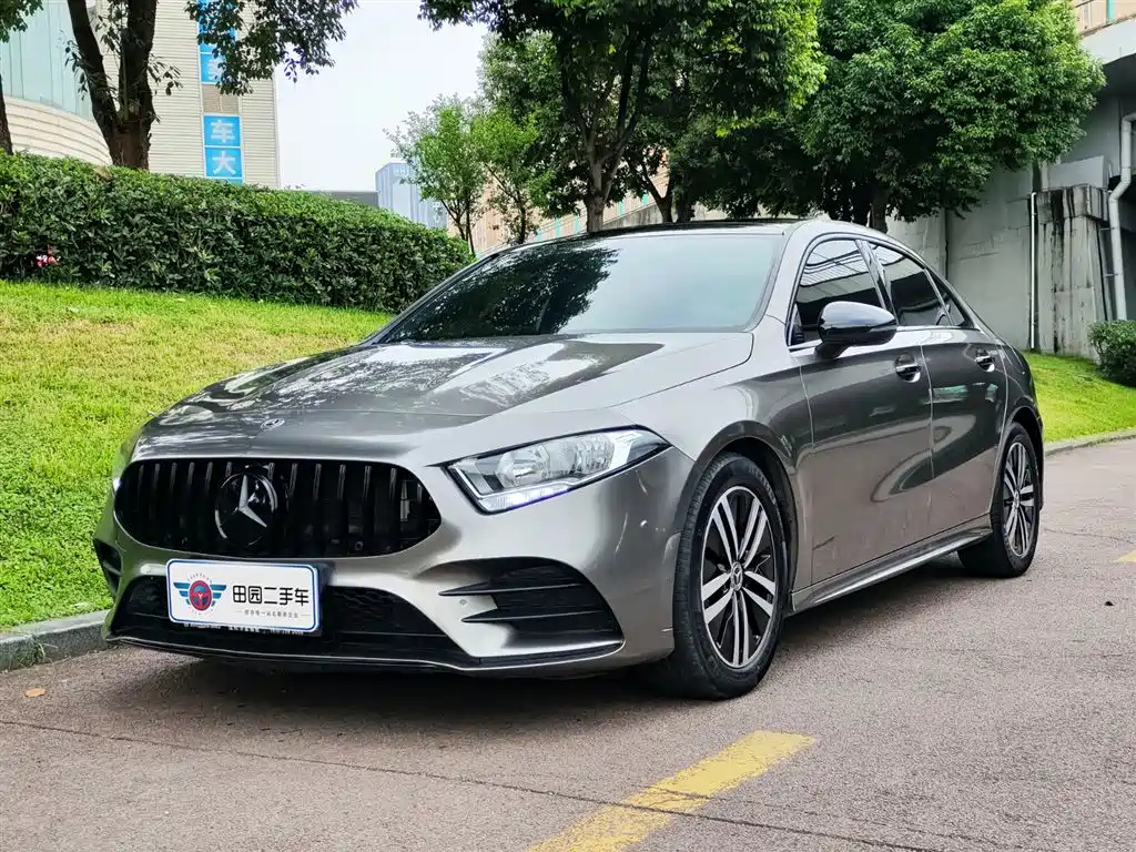 MERCEDES BENZ A-CLASS 2019