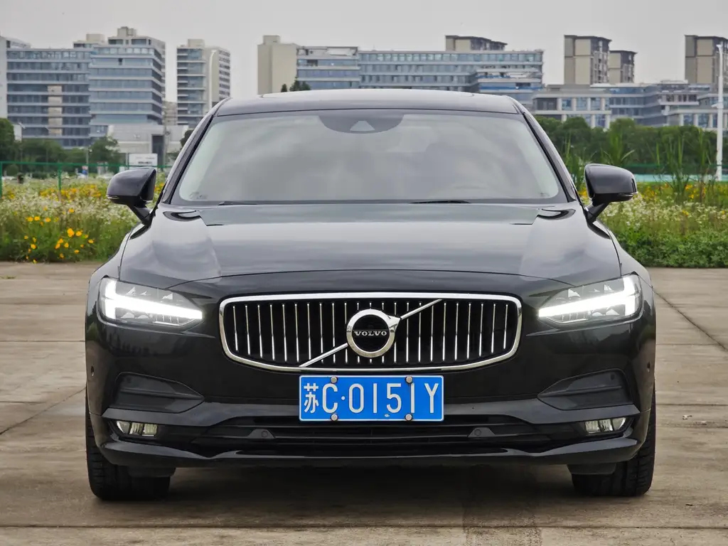 VOLVO S90 2018
