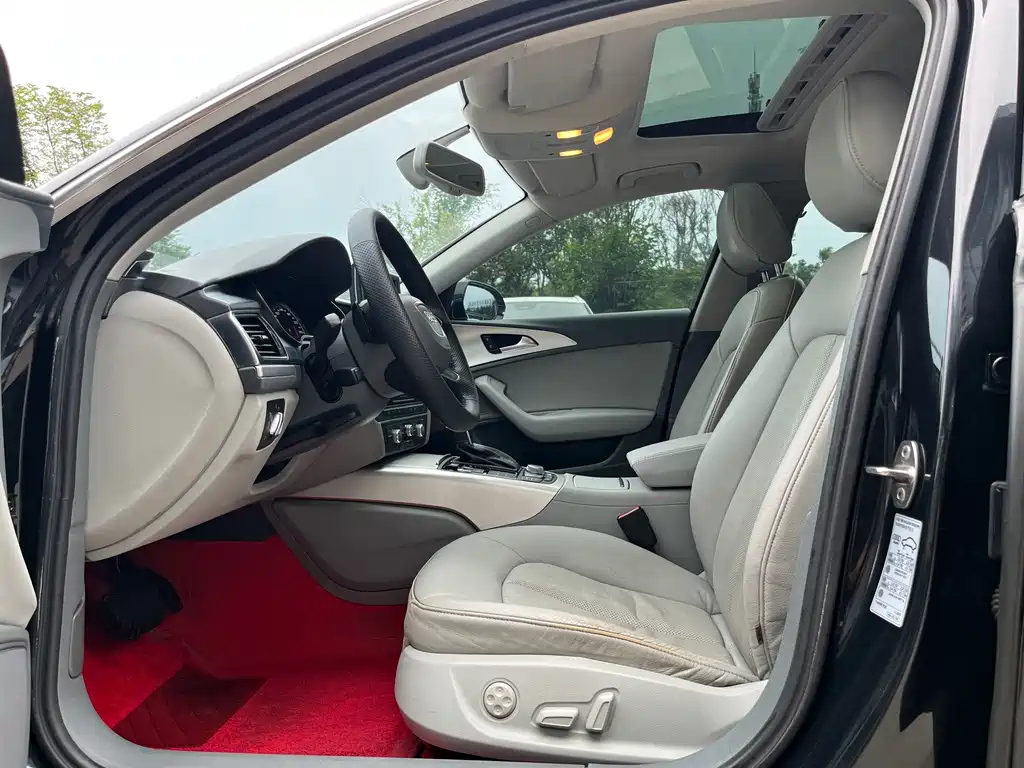 AUDI A6L 2012