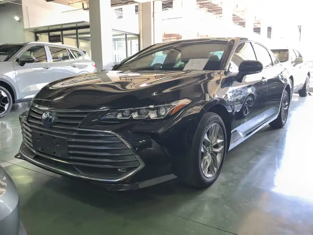TOYOTA AVALON