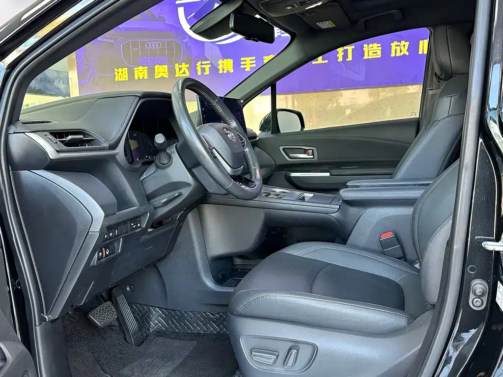 TOYOTA SIENNA SIENNA 2022
