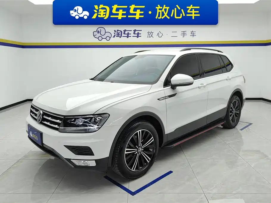 VOLKSWAGEN TIGUAN L 2021