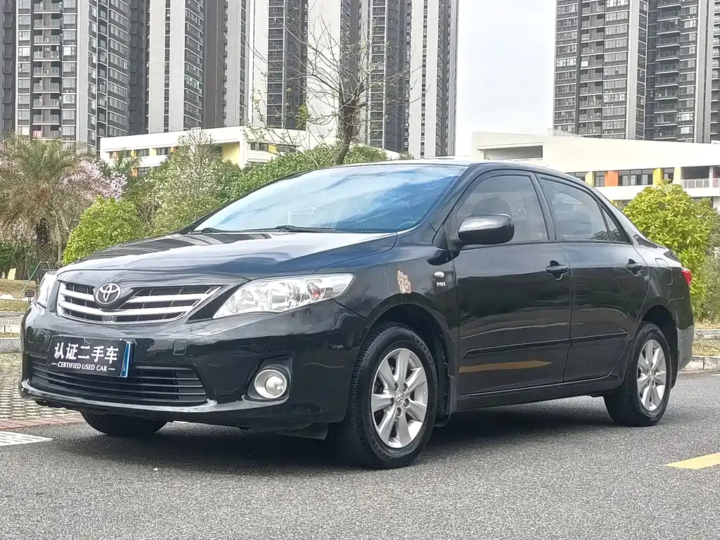 TOYOTA COROLLA 2011