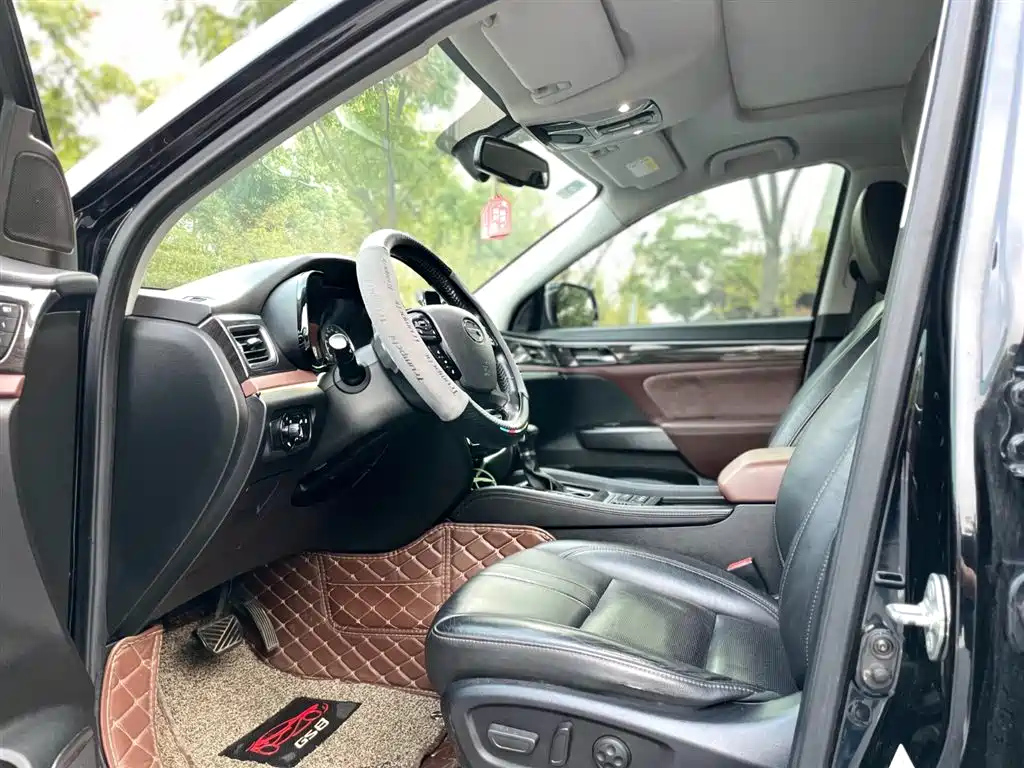TRUMPCHI GS8 2017