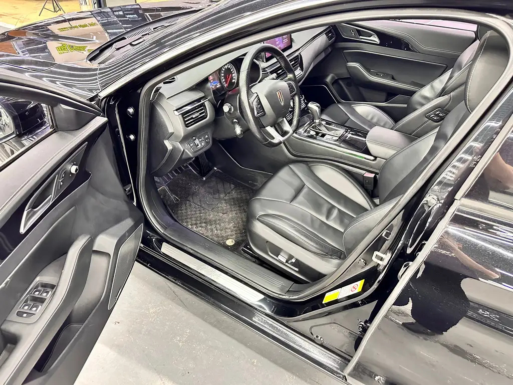 HONGQI H5 2019