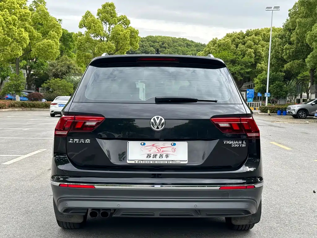 VOLKSWAGEN TIGUAN L 2017