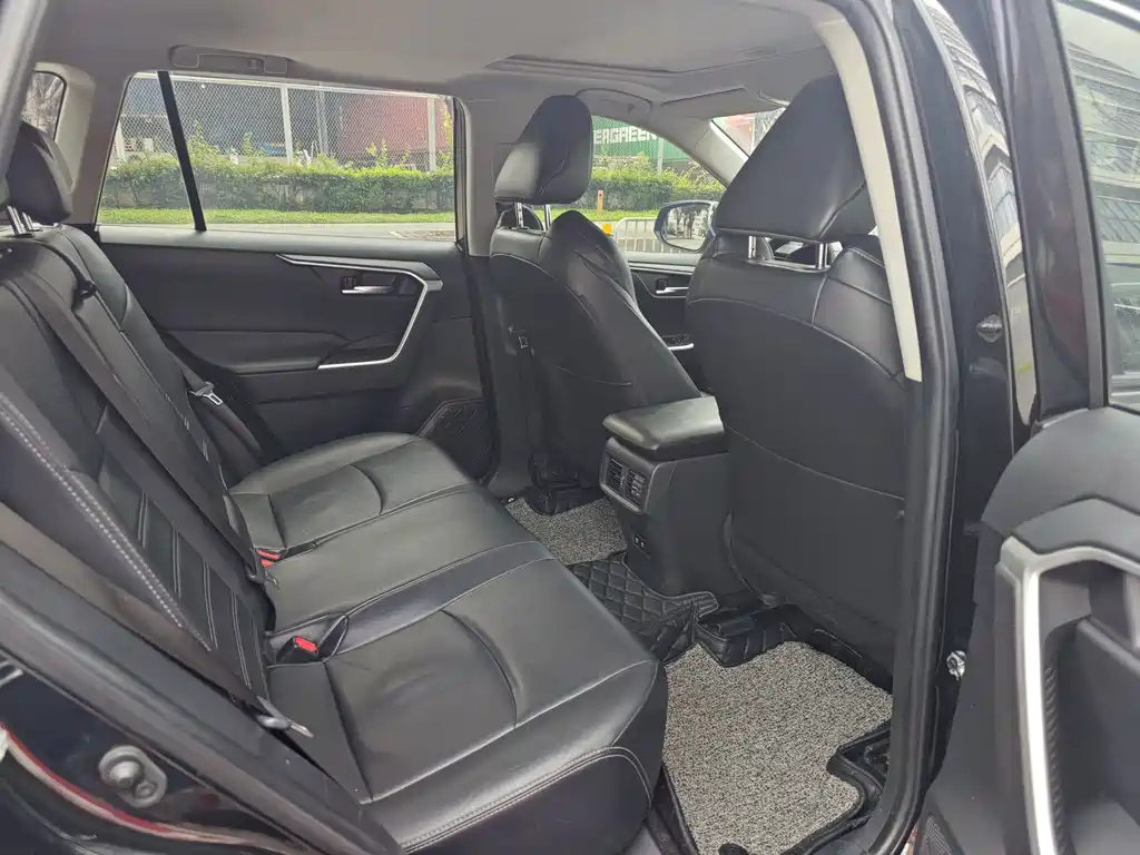 TOYOTA WILDLANDER 2021