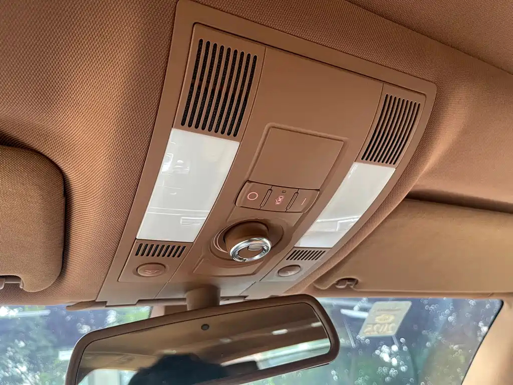 AUDI A8 2009