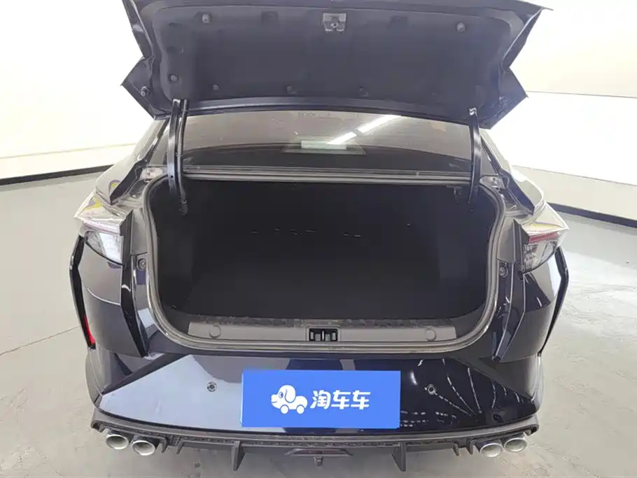 DONGFENG AEOLUS 2021