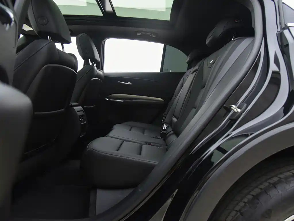 CADILLAC XT4 2022