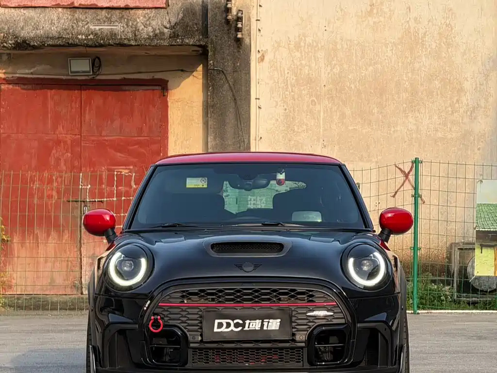 MINI JCW 2022