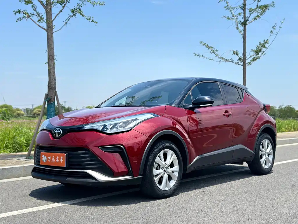 TOYOTA IZOA 2023