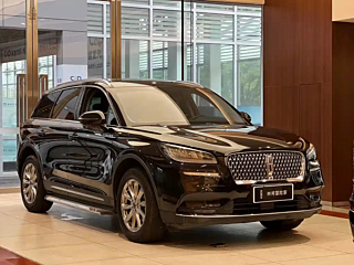 LINCOLN ADVENTURER 2020