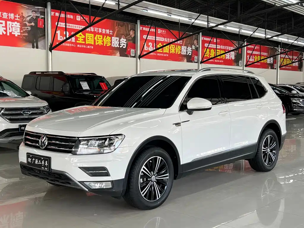 VOLKSWAGEN TIGUAN L 2020