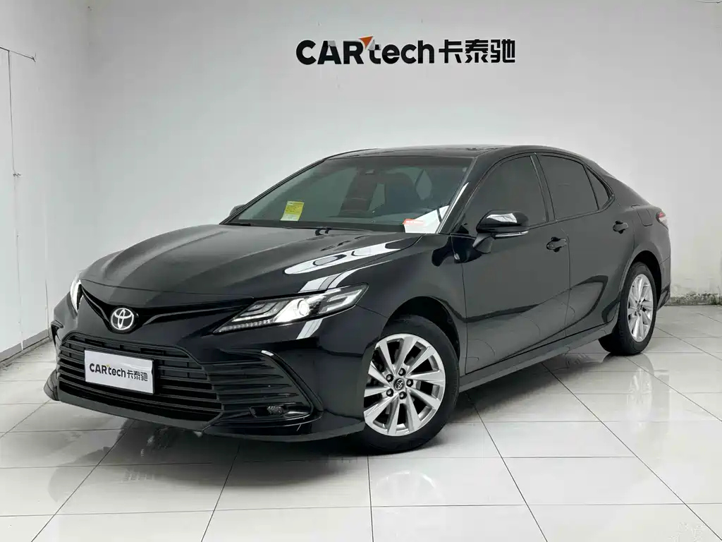 TOYOTA CAMRY 2023