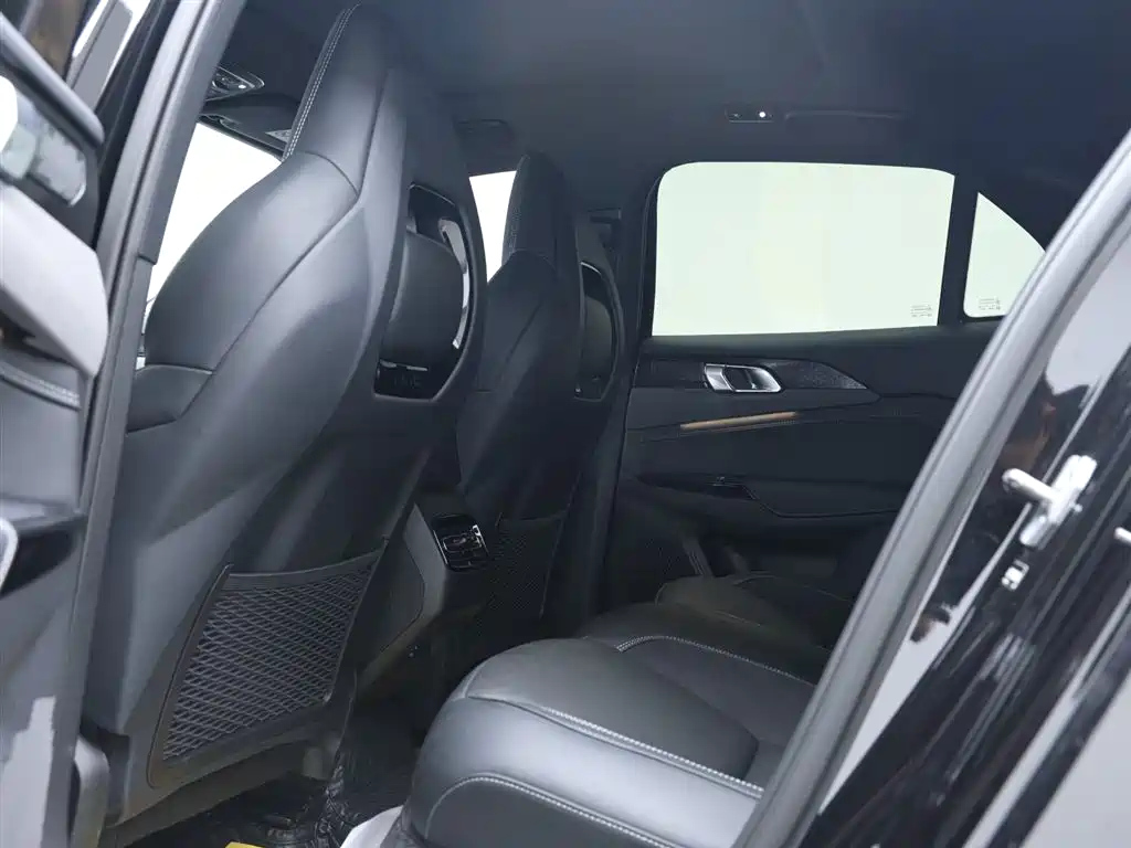 LYNK&CO 02 HATCHBACK 2022