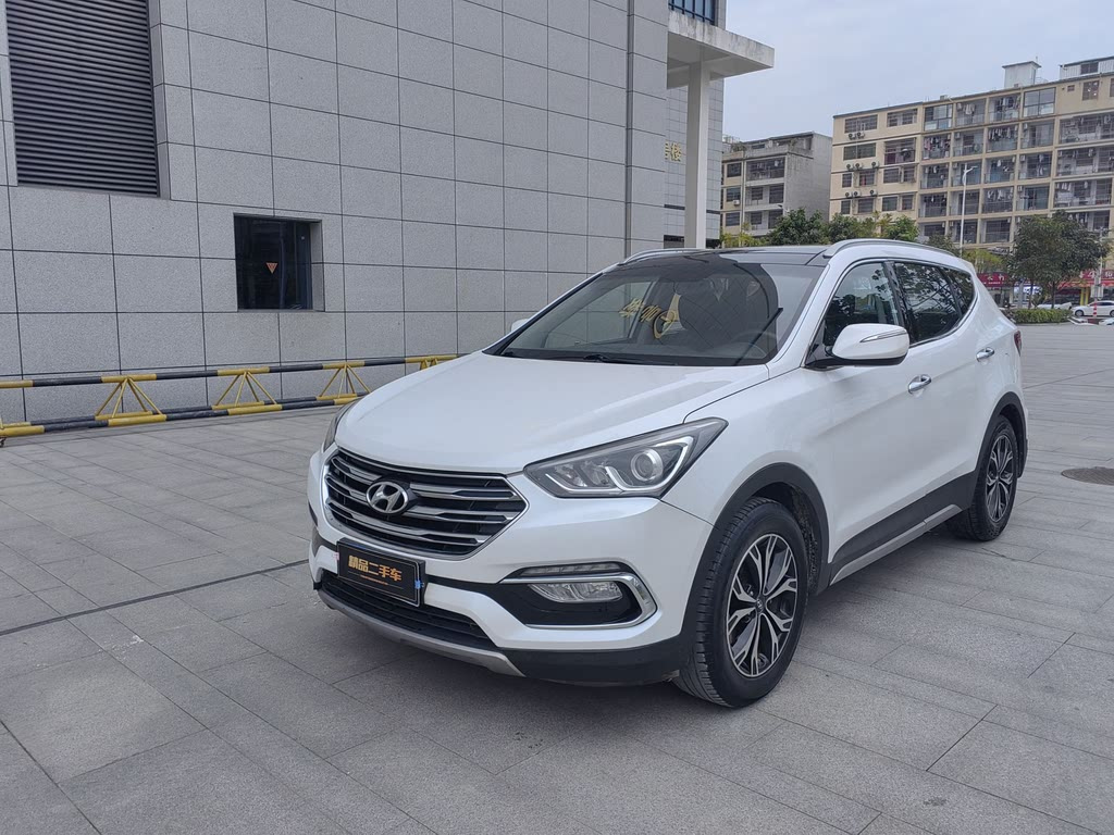 HYUNDAI SANTAFE 2017