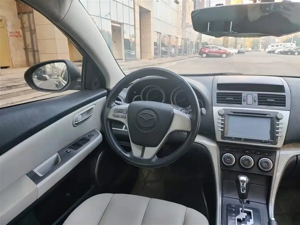 MAZDA MAZDA6 2010