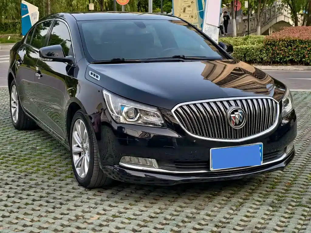 BUICK LACROSSE 2013