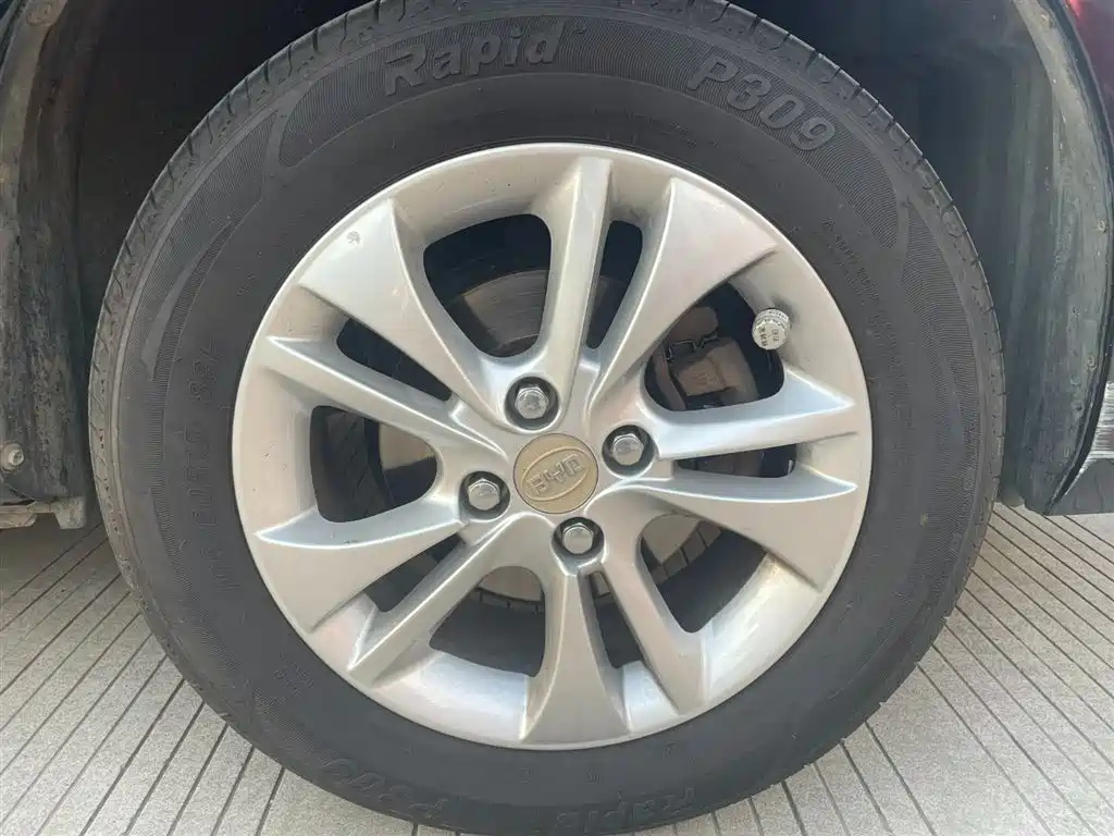 BYD F3 2016