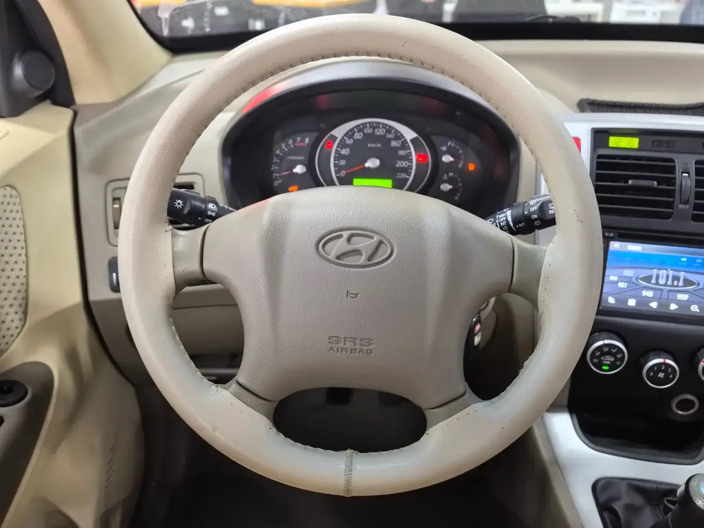 HYUNDAI TUCSON 2009