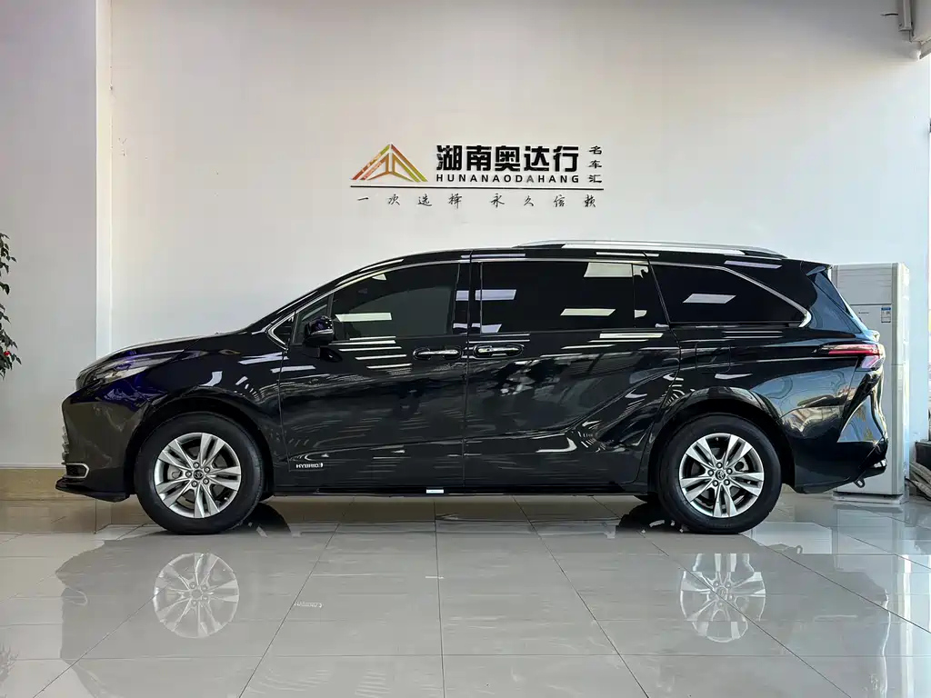 TOYOTA SIENNA SIENNA 2022