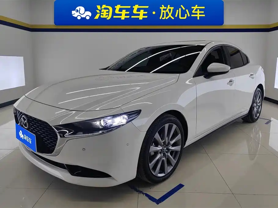 MAZDA 3 AXELA 2023