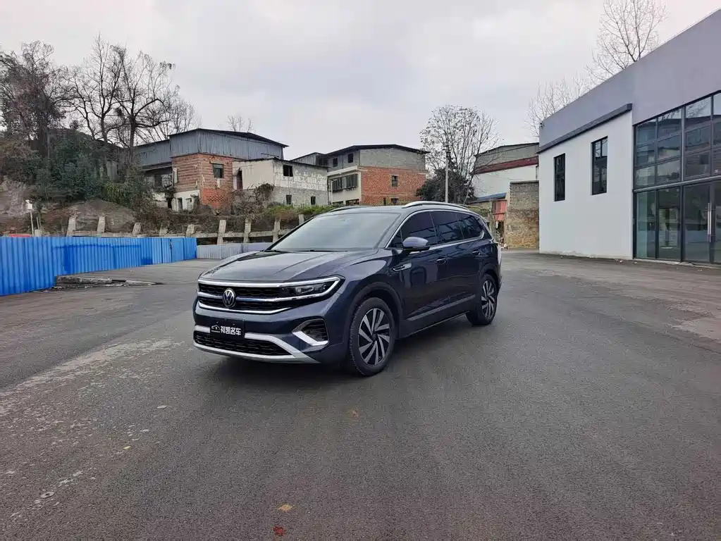 VOLKSWAGEN TALAGON 2022