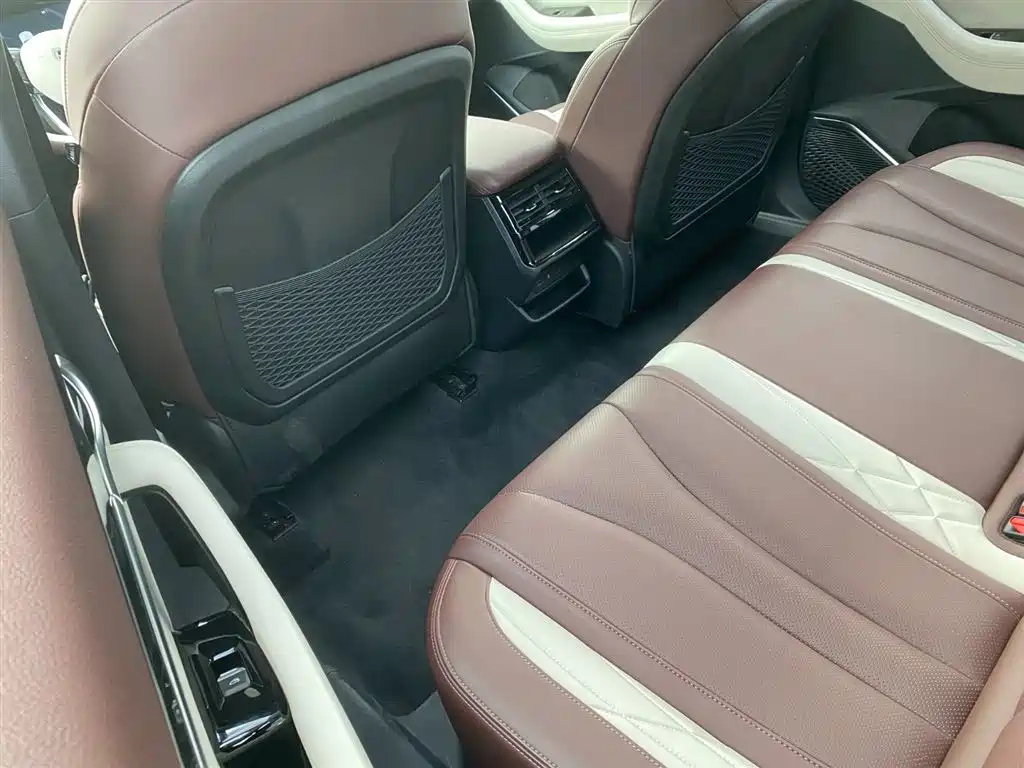 GEELY AUTO MONJARO 2021