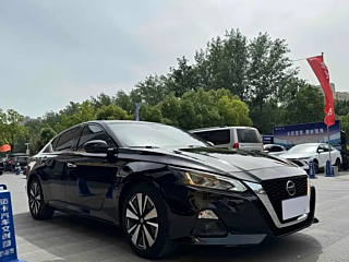 NISSAN TEANA 2019