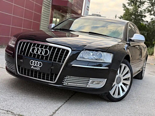 AUDI A8 2010