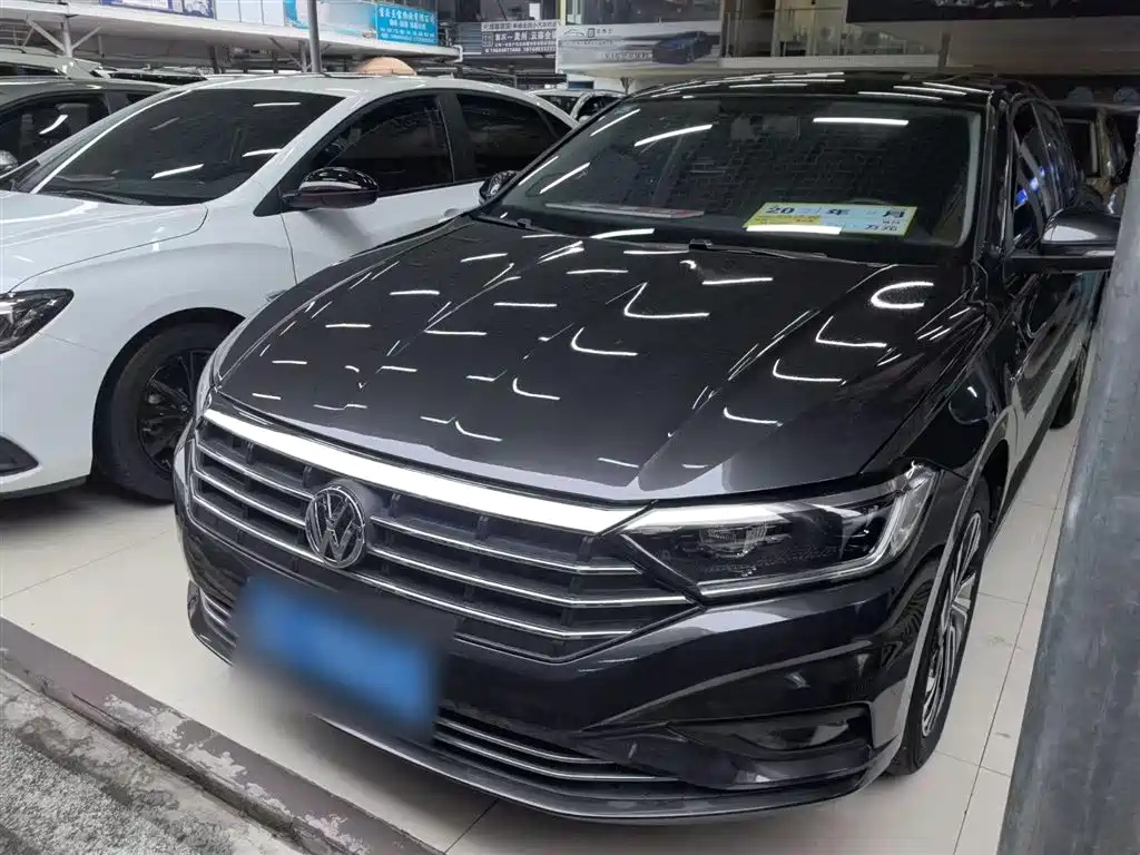 VOLKSWAGEN SAGITAR 2021