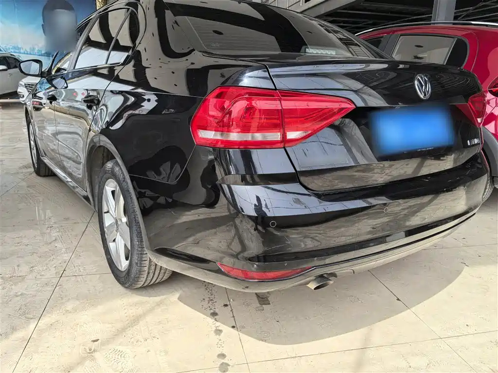 VOLKSWAGEN LAVIDA 2017