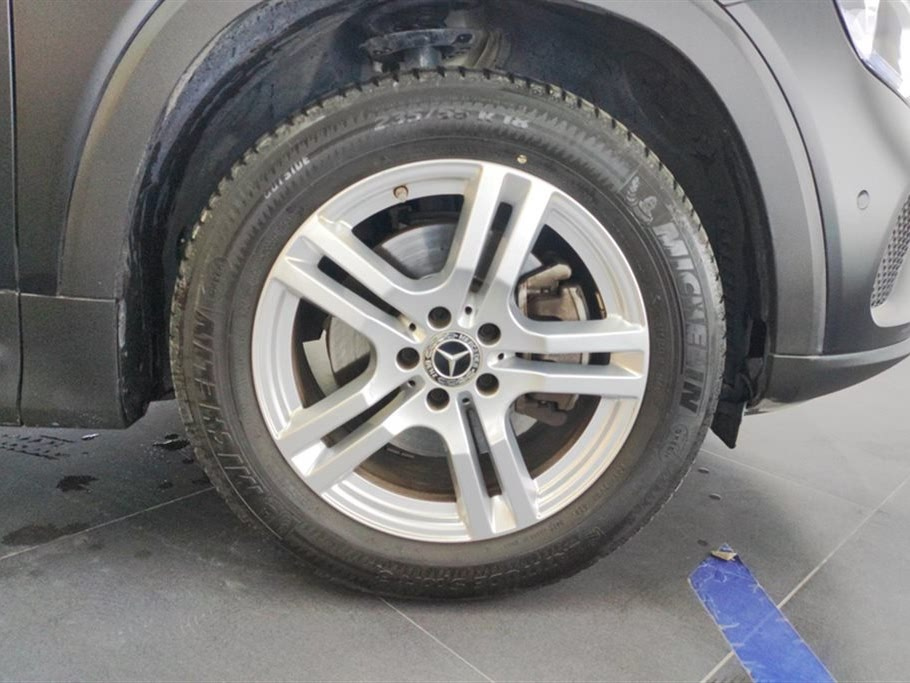 MERCEDES BENZ GLB 2022