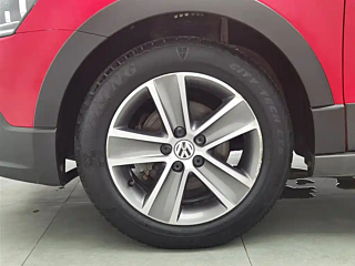 VOLKSWAGEN POLO 2012 YEAR 1.6L CROSS POLO MT 2012