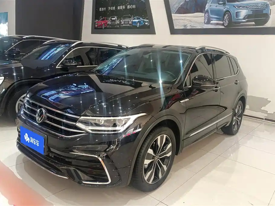VOLKSWAGEN TIGUAN L 2023