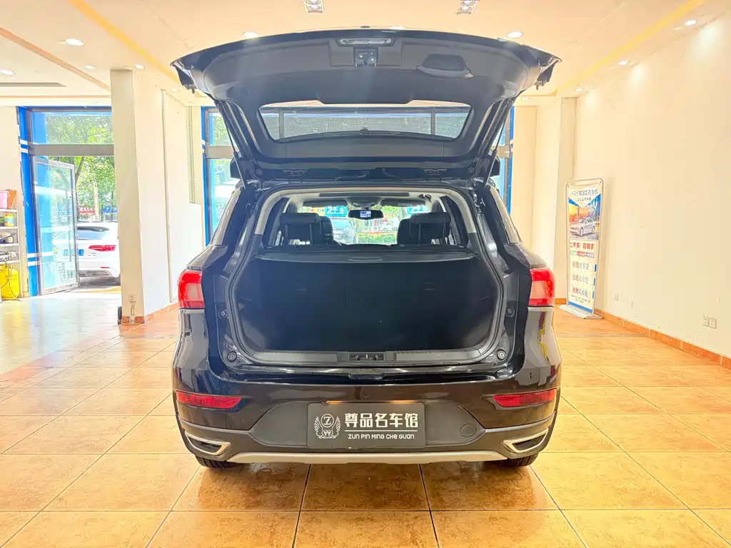 TRUMPCHI GS4 2015